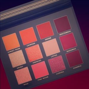 Ace Beaute Scarlet Dusk Eyeshadow